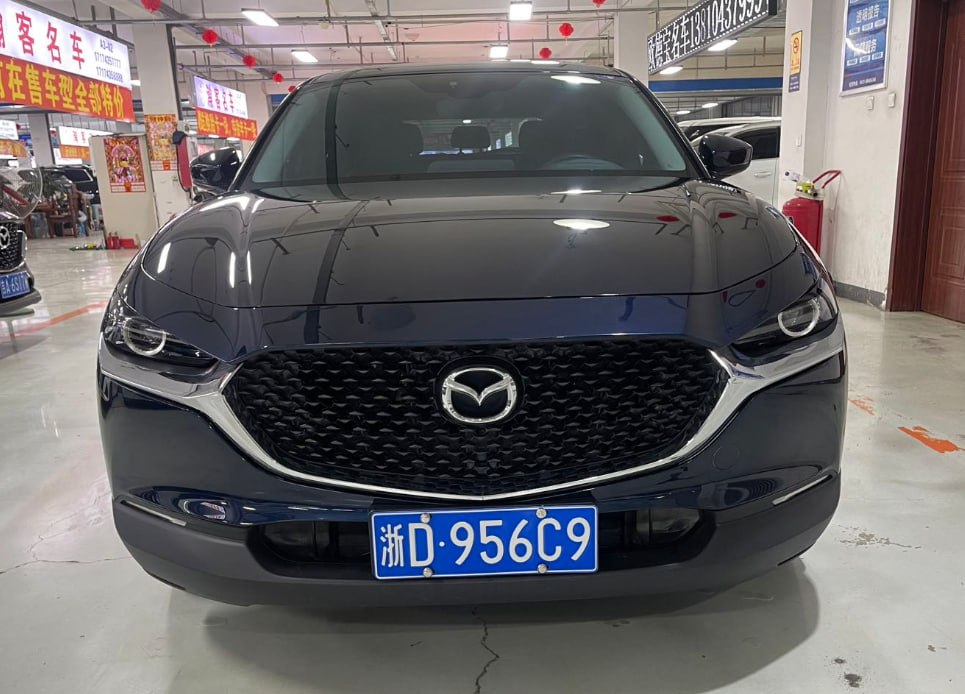 Mazda CX-30 фото 2