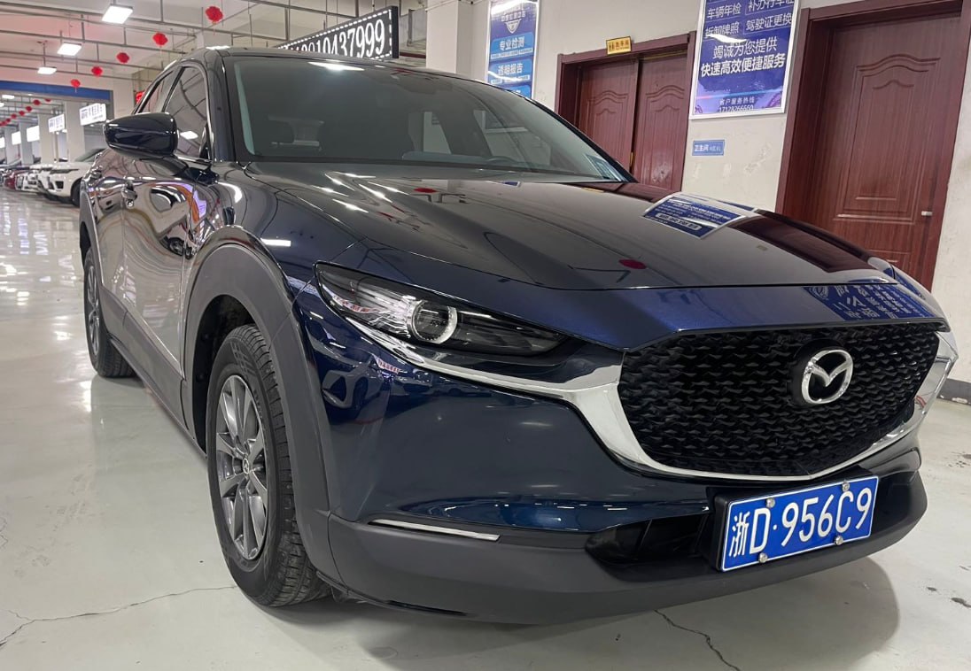 Mazda CX-30 фото 3